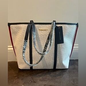 Tommy Hilfiger Tote Bag